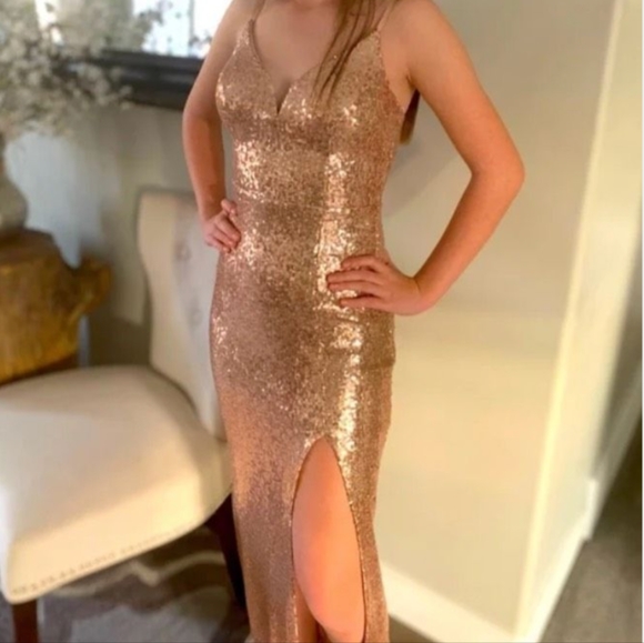 B-Smart Dresses & Skirts - B.Smart | Sequined Rose Gold Bodycon Side Slit Formal Dress | Size 3/4